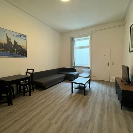 Juno * فرانكفورت