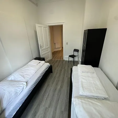 Juno * فرانكفورت